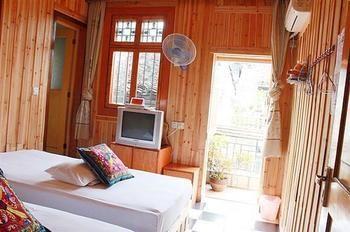 Отель Fenghuang Post House Экстерьер фото