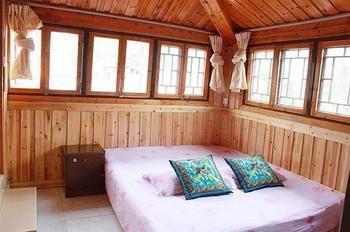 Отель Fenghuang Post House Экстерьер фото